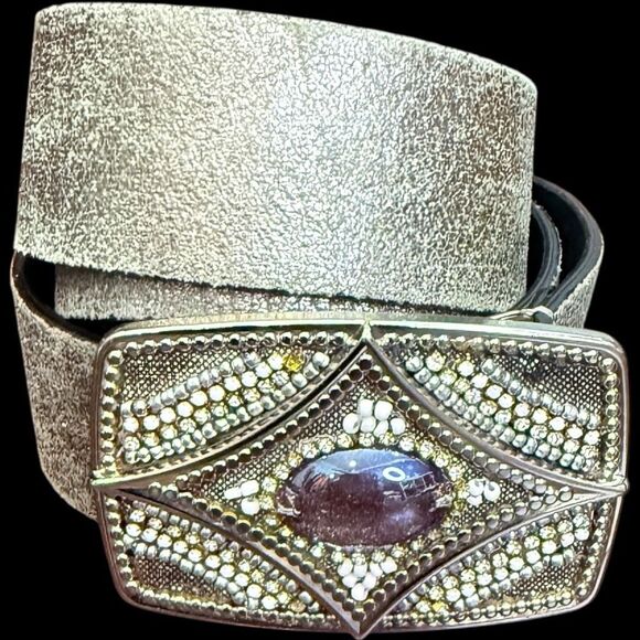CHICO’S Metallic Gunmetal Silver Embellished Buckle Leather Belt Accessories Siz - Picture 1 of 7